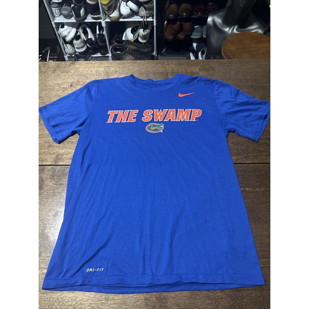 Men's M Nike University of Florida Gators The Swamp T-Shirt Blue Short Sleeve